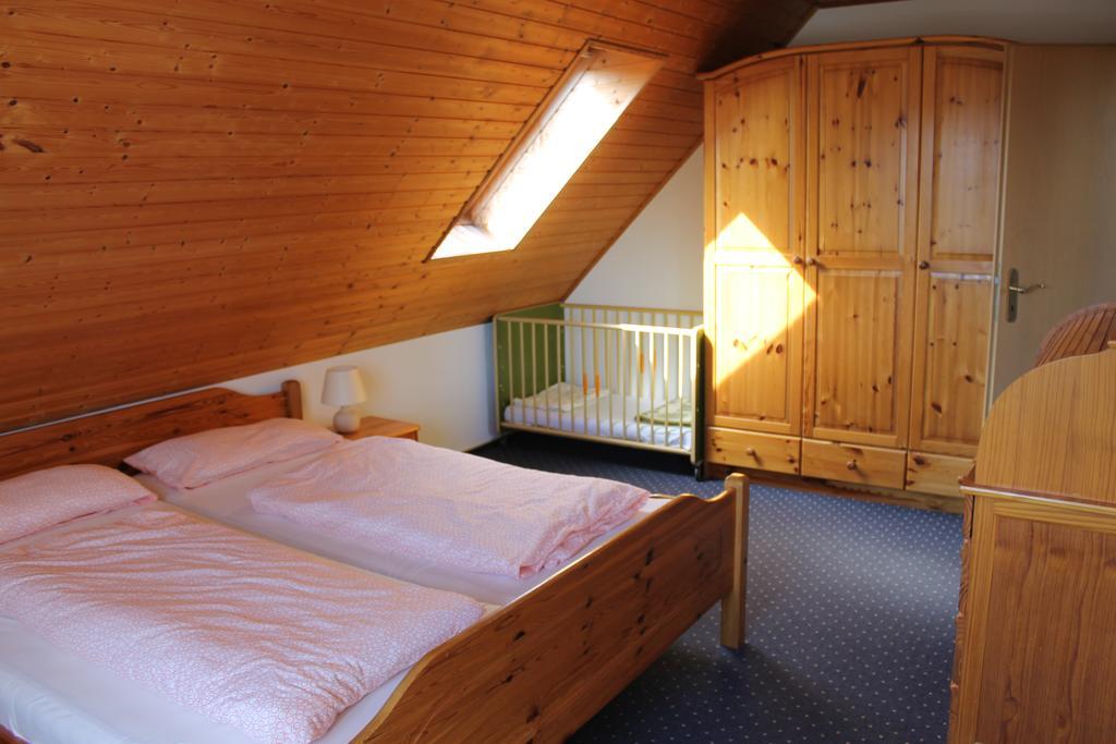 Glueckshaus Ferienwohnung Cuxhaven Esterno foto